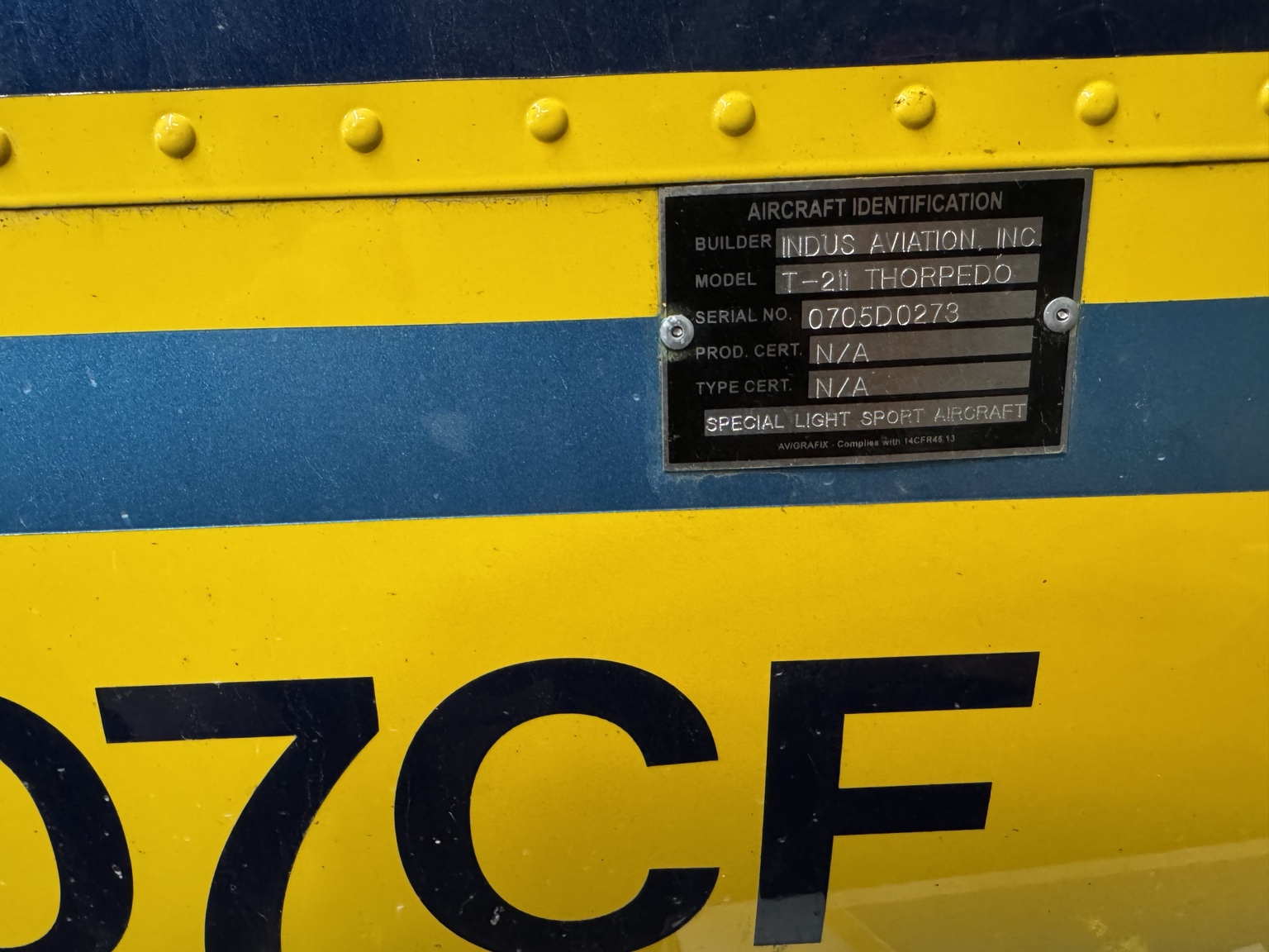 N805CF aircraft identification plate