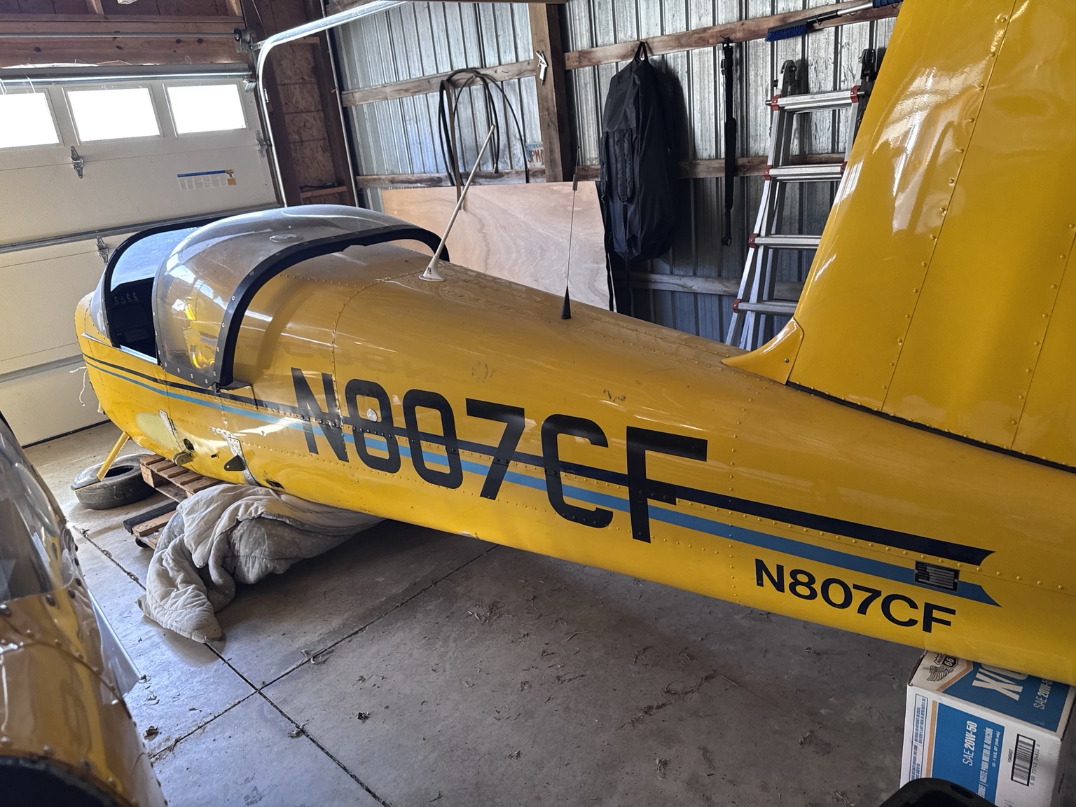 N807CF side view