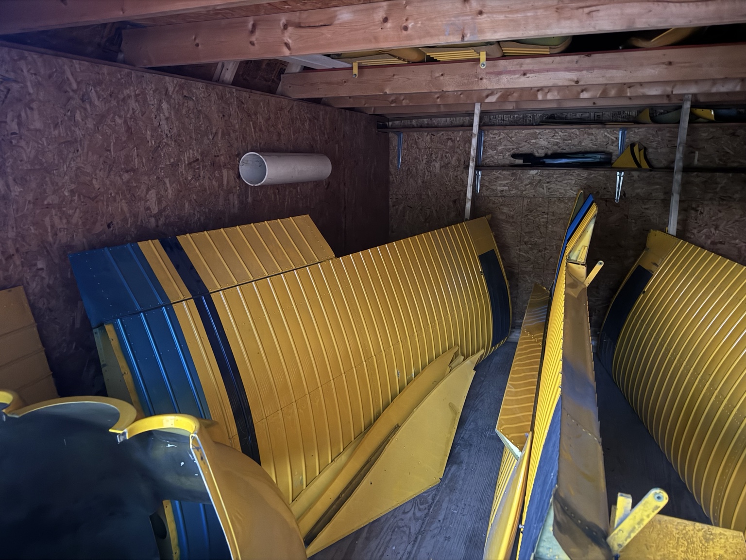 Stored aircraft components